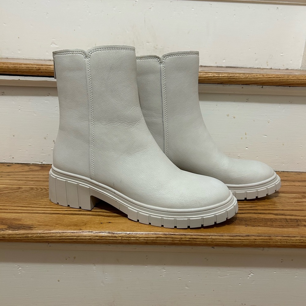 Women's White Ankle Boots